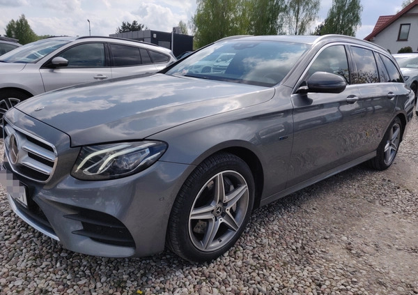 Mercedes-Benz Klasa E cena 123500 przebieg: 142000, rok produkcji 2020 z Ostrołęka małe 742